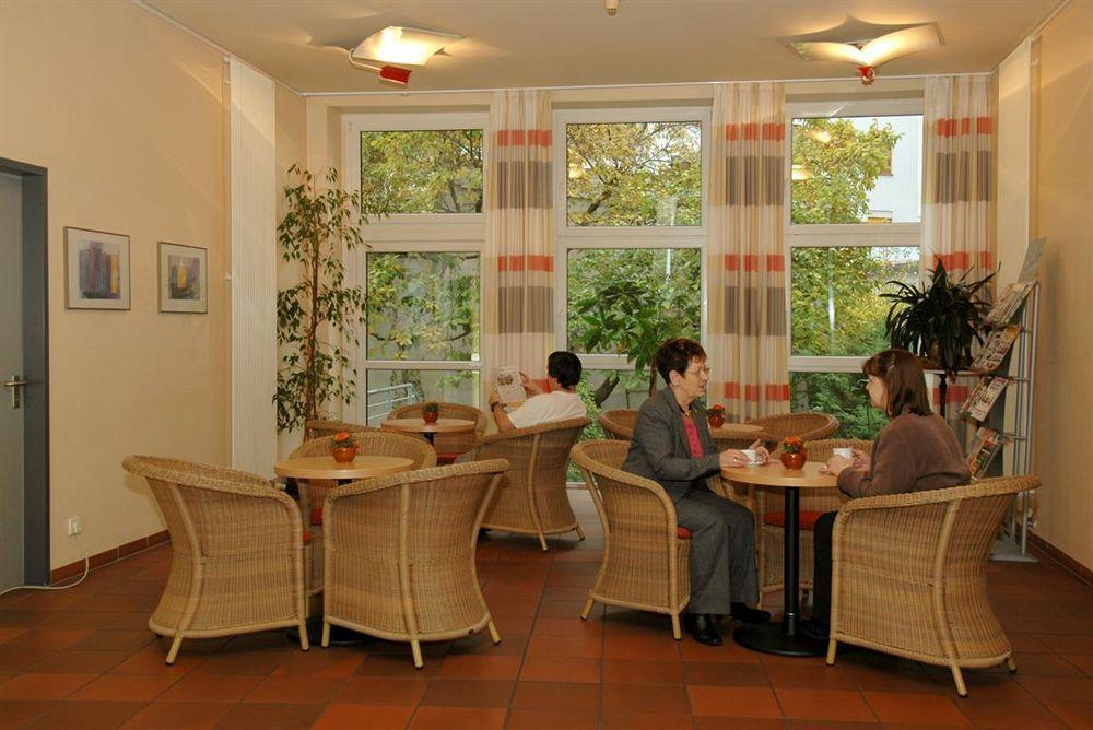 Cvjm Dusseldorf Hotel & Tagung Restaurant bilde